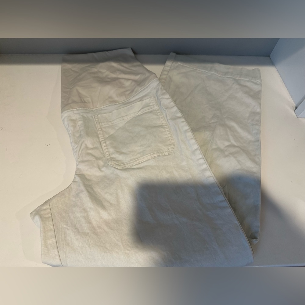 Isabel by Ingrid and Isabel Ivory White Wide Leg Cropped Maternity Pants Size S